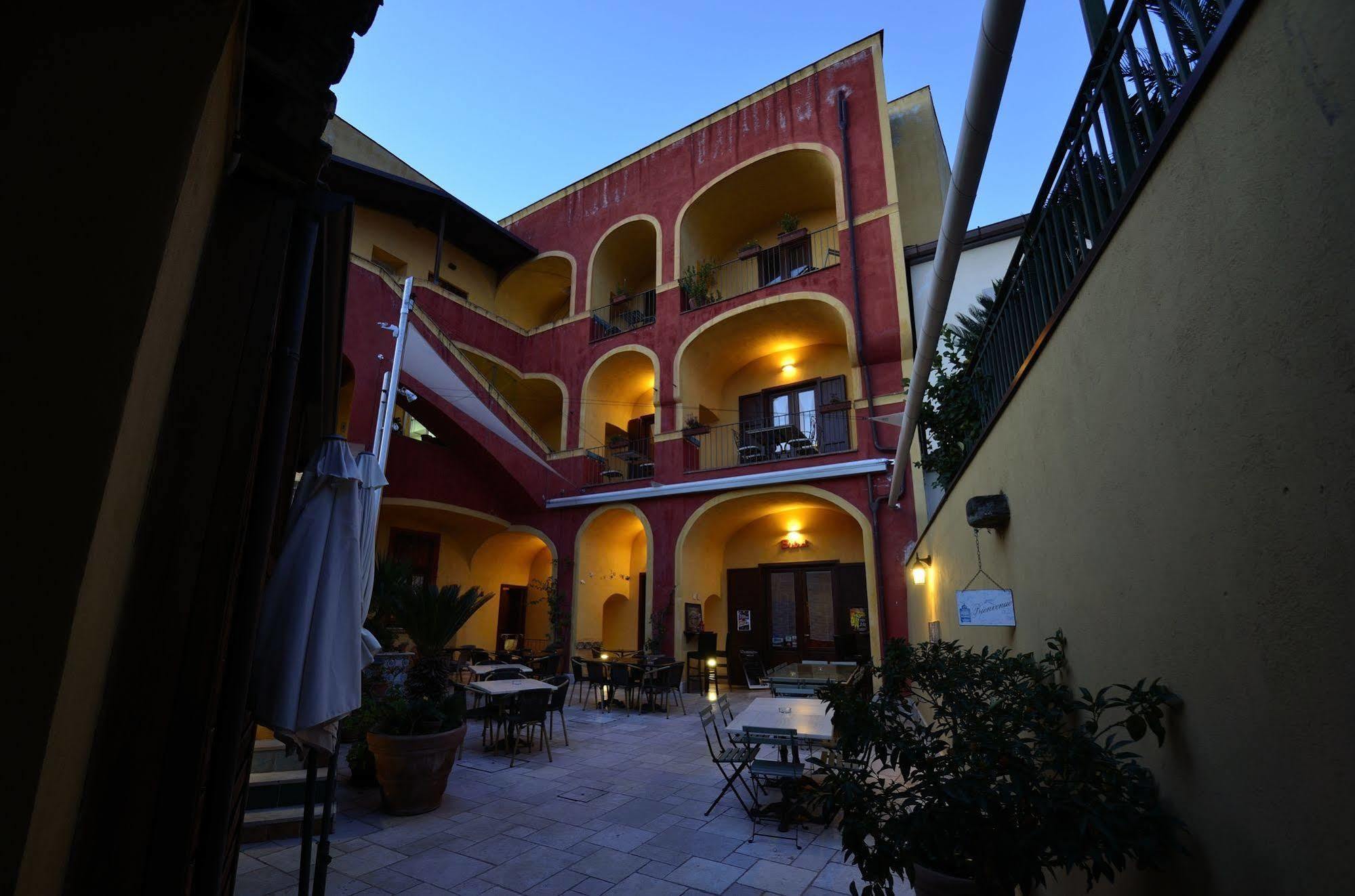 Manouche Osteria B&B San Leucio Ngoại thất bức ảnh